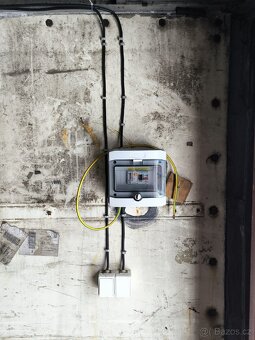 Stavební buňka/bouda/přístřešek 2,5 x 2,7 x 6 m - 13