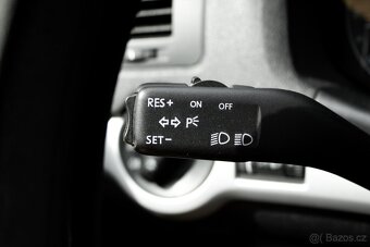 Škoda Octavia 1.6 MPI Ambiente - 13