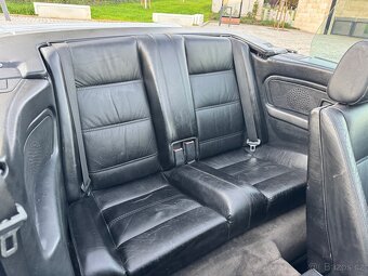 BMW E30 325i cabrio - 13