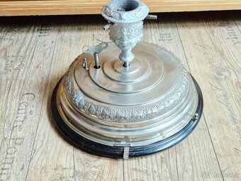 Starožitný hudební automat se zvonky, stojan, 1890 - 13