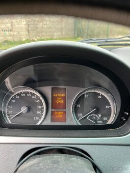 Mercedes VITO 3.0 V6 - 13