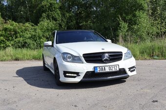 Mercedes-Benz C 350 CGI 4MATIC - 13