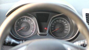 Hyundai IX20 LPG - 13