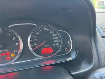 Mazda 6 2.0 kombi - 13