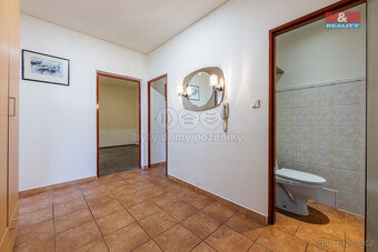 Prodej bytu 2+1, 61 m², Nejdek, ul. J. A. Gagarina - 13