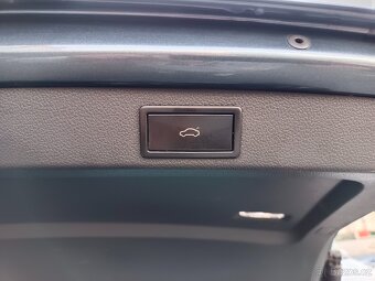 Škoda Superb 3 2.0 TDI 140kW DSG Matrix LED Navigace Keyless - 13
