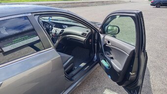 Honda Accord VIII - 13