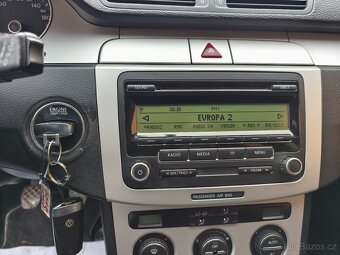 VOLKSWAGEN PASSAT 2.0 TDi 81 kW, BEZ KOROZE - 13