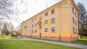 Nabízíme k prodeji prostorný byt 3+1 v žádané lokalitě Český - 13