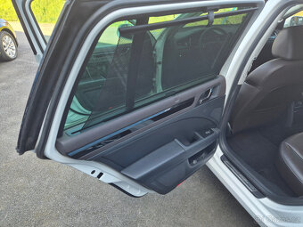 SUPERB DSG 4X4 Laurin & Klement - 13