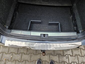 ŠKODA SUPERB COMBI 2.0 TDI 140KW/ DSG/ POJÍZDNÉ - 13