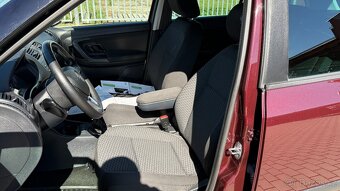 Škoda Fabia //1.2TSi//63kW//AMBIENTE//1.MAJ//SERVIS// - 13