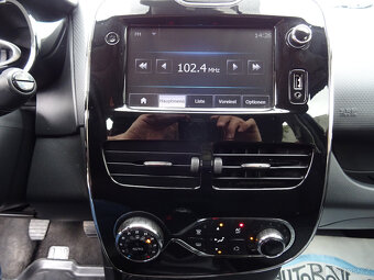 Renault Clio 1.2i,54kW,S.kniha,navi,klima,ESP - 13
