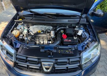 Dacia Sandero 1,0 SCe Top stav 1 Maj. Tažné benzín - 13