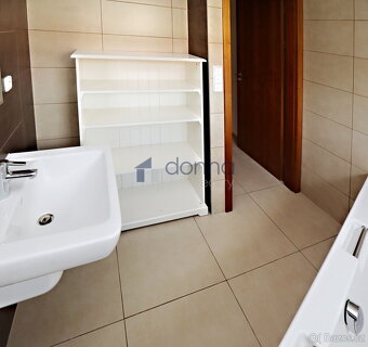 Pronájem bytu 2+kk, 68m2 + terasa 27m2, ul. Jitravská, Praha - 13