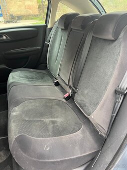 Citroen C4 2.0i Exclusive - 13