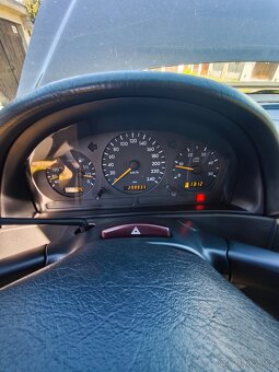 Mercedes Benz ML 270cdi - 13