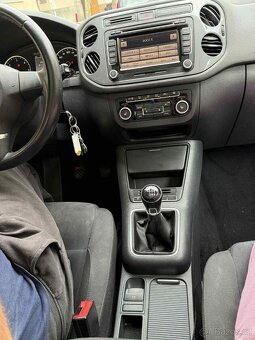 VW TIguan 2.0 TDI 4motion 103kw - 13