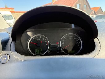Ford Fiesta 1.3i (44kw) KLIMA /2005/ NOVA SPOJKA - 13