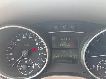 MERCEDES BENZ ML KLASSE W164 R.v 2008 - 320 CDI 165 kW - 13