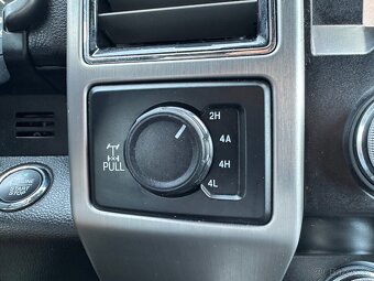 Ford F-150 LOBO Platinum - CZ - DPH - 13