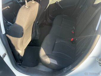 Peugeot 208 1.2i 60Kw r.v2014 Nové v ČR - 13