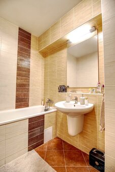 Byt 2+kk, 58 m² s balkonem, Hradec Králové – ul. Rybova. - 13