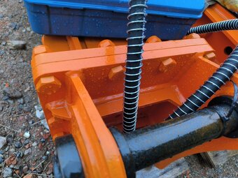 Hydraulické kladivo 6-8t - 13