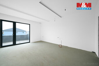 Prodej rodinného domu, 188 m², Polerady - 13