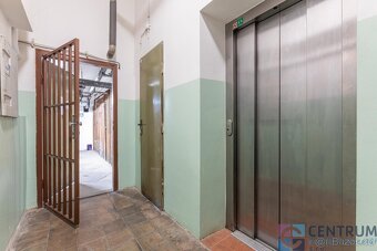 Pronájem tichého bytu 1+1 27 m, Žitná ulice, Praha 1 - Nové - 13