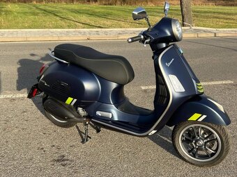 Vespa GTS 300 Super Tech ABS - 13