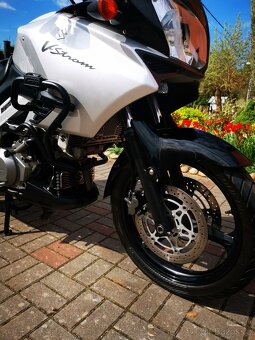 Suzuki DL1000 V-Strom K4 - 13