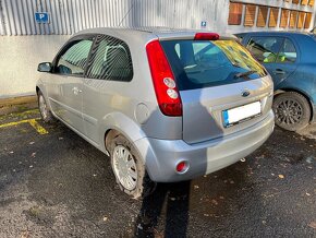 FORD Fiesta 1,3 rv 2007 - 13