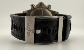 Breitling Chrono Avenger M1 - Rare 2009 Model - 13