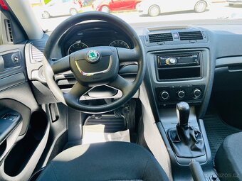 ŠKODA OCTAVIA 1.4 16V 59 kW NAJETO JEN 114 TIS KM KLIMA - 13