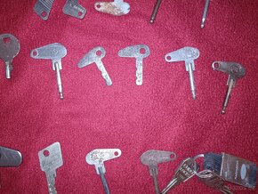 Klíčky Jawa ČZ pérák Bosch a jiné scintilla - 13