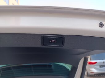 Škoda Octavia 4 2.0TDI 110kW DSG Virtual Matrix ACC DCC HUD - 13