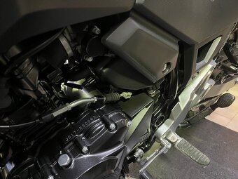 Suzuki DL 250 V-Strom ABS (2021) Nový, 9000km, AKCE - 13