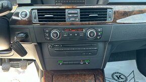 BMW 318d 105kW Navi,Xenony - 13