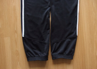 Sportovní souprava zn. Adidas v. 152 - SUPER STAV - 13