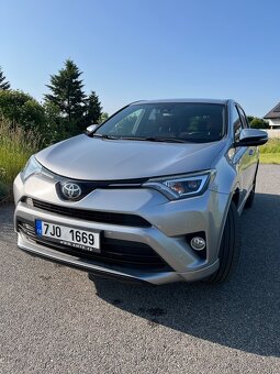 Toyota RAV4 2.0 D-4D Selection | 2018 | Kůže | Odpočet DPH - 13