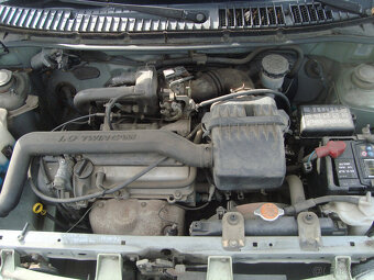 Daihatsu Cuore 1,0 41kw automat - 13