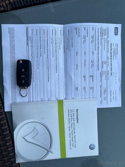 Volkswagen Up 1.0 MPI - 13
