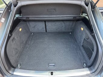 Audi A4 Avant 2,0TDI S-Line 177k quattro S tronic Automat - 13