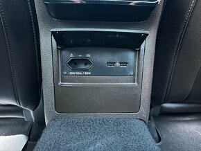 Škoda Superb Třetí generace. L&K - 13