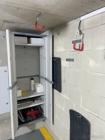 Pronájem garáže - 13