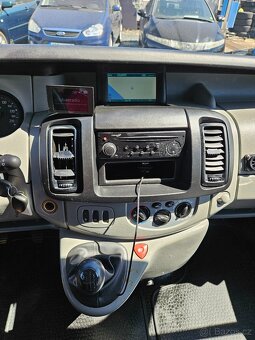 RENAULT TRAFIC 2.5DCI 107KW LONG 2009 VELKÝ SERVIS - 13