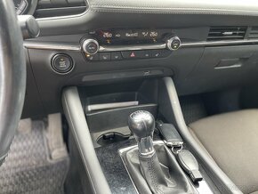 Mazda 3 2019 benzin Skyactiv 2.0 Hybrid odpočet DPH - 13