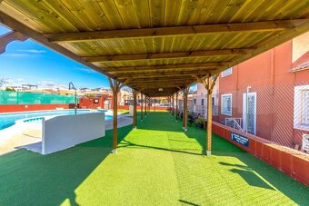 ŠPANĚLSKO, Costa Blanca, rodinný dům - 13