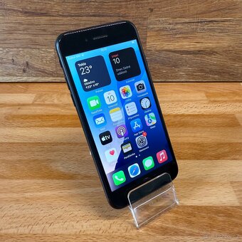 iPhone SE 2022 128GB, černý, 100% baterie (12 měsíců záruka) - 13